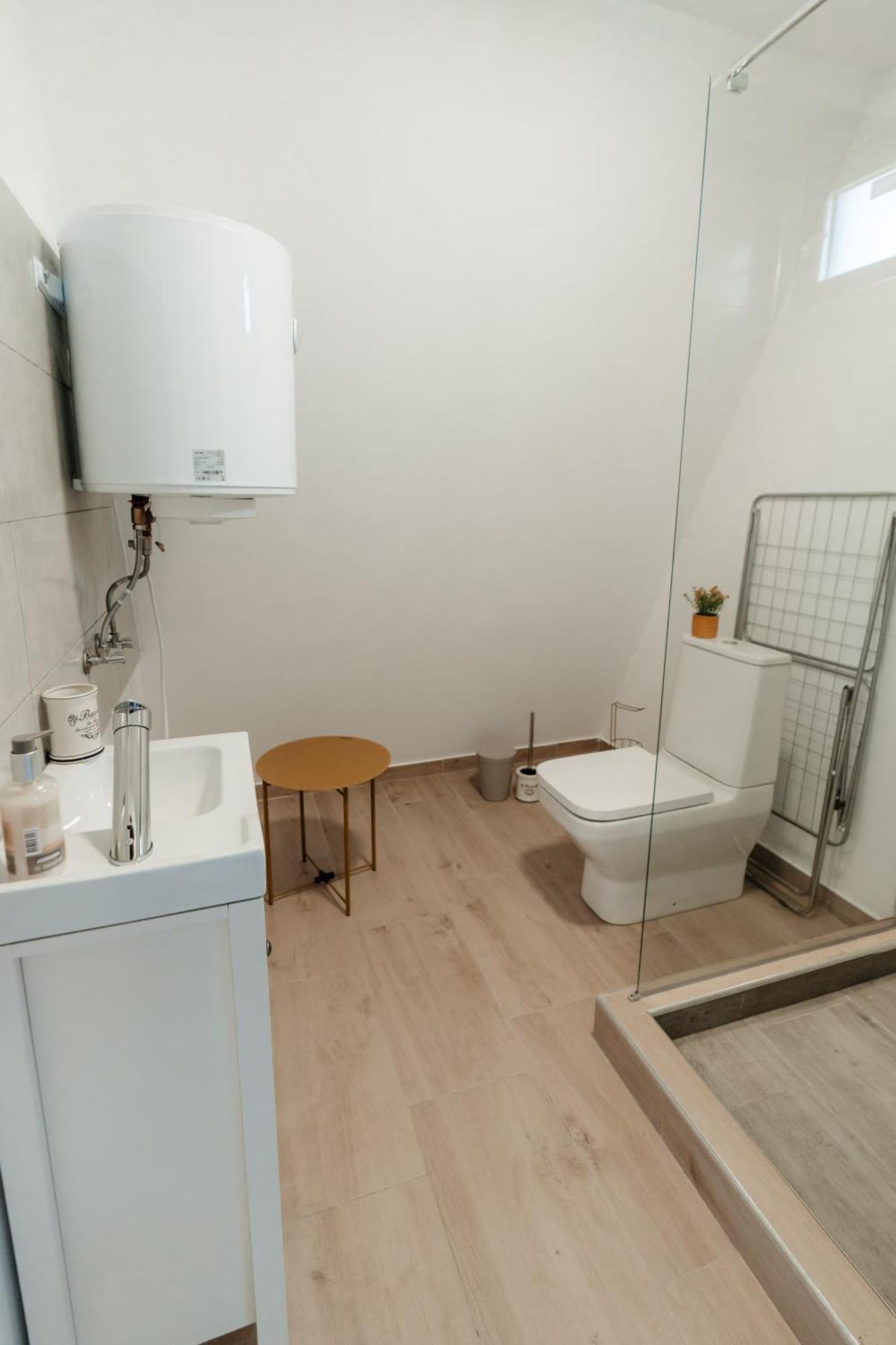 Cavo Village- Cabins Rental Baile 1 Mai Rontau Luaran gambar